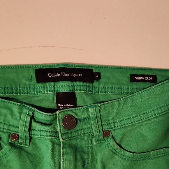 Calvin Klein Size 4 Skinny Crop Jeans - Picture 2 of 7